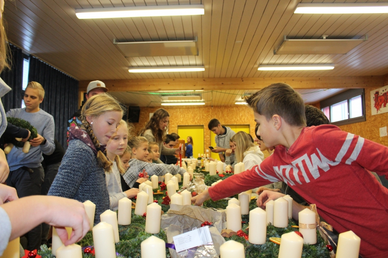 Adventskränze verzieren 2017