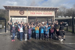 E8251279-FC1B-4F6B-BAC4-48E19AA87E0D